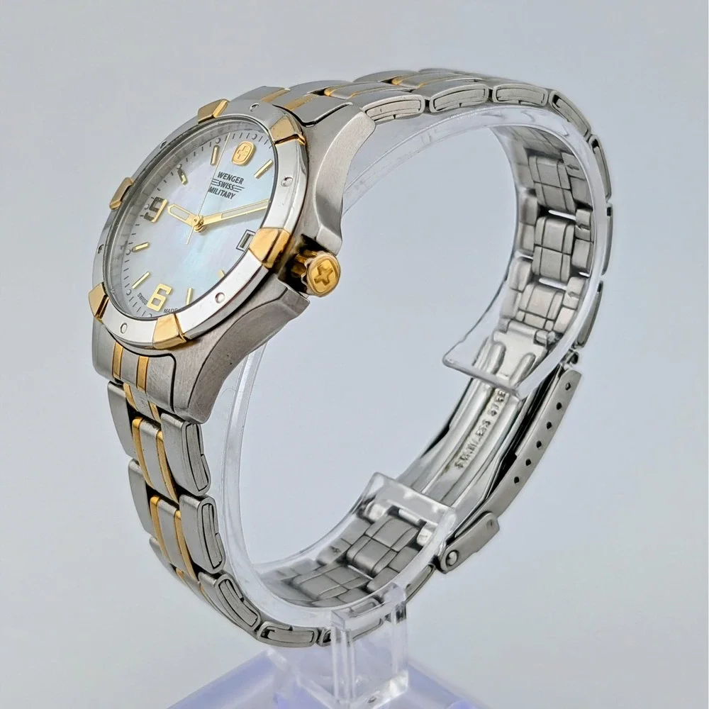 Wenger Swiss Military Elite 79093 Two Tone MOP Dial Quartz Watch Lume 33mm 8.5